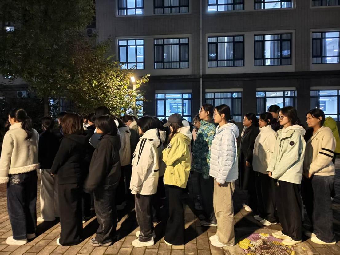 e5a86c1415cb6ac3b2722689be58745f