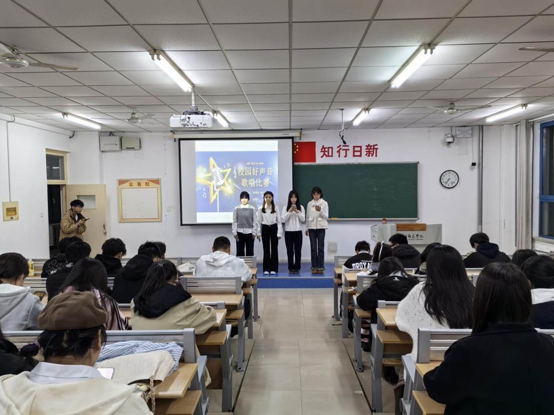 0656F9E16C79E8B278D23673ACAA6040